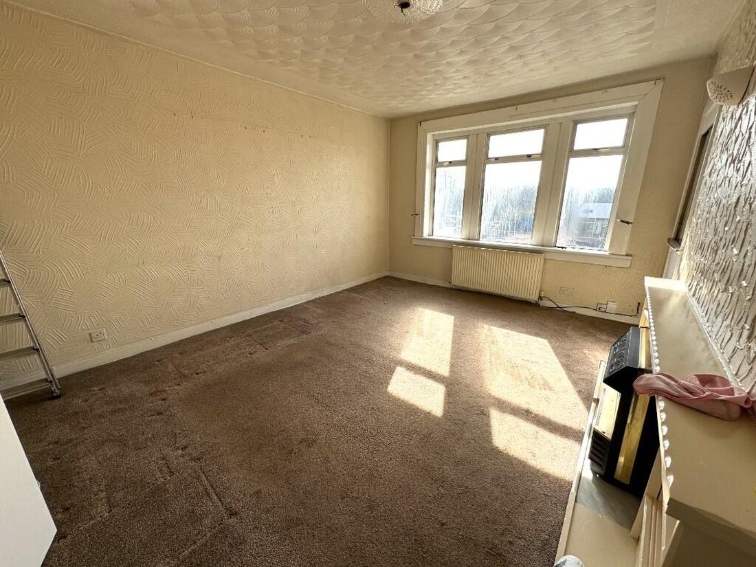 Lounge before